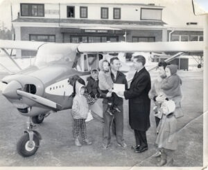 Munsey Family is greeted by the Governor of New Hampshire